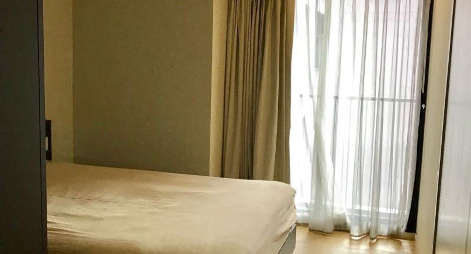 For sale 2 bedrooms condo in Khlong Toei, Bangkok