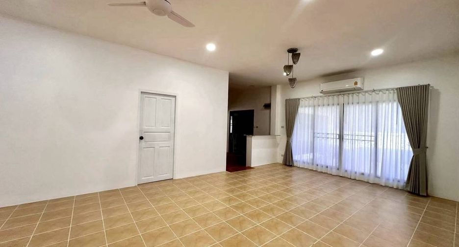 出售 4 卧室 独立屋 在 Bang Lamung, Chon Buri