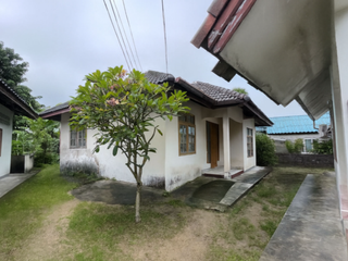 Haus zum Kauf mit 1 Zimmer in Mueang Phuket, Phuket