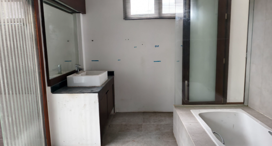 Haus zum Kauf mit 1 Zimmer in Thalang, Phuket
