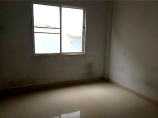 Reihenhaus zum Kauf mit 3 Zimmer in Nong Chok, Bangkok