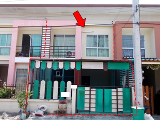 Reihenhaus zum Kauf mit 3 Zimmer in Nong Chok, Bangkok