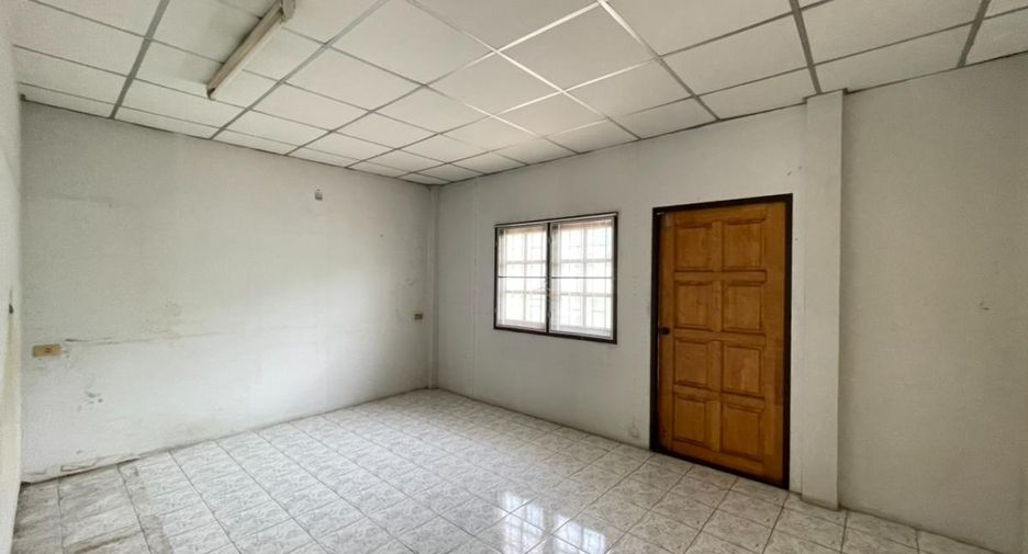 For sale 6 bedrooms retail Space in Bang Lamung, Chonburi