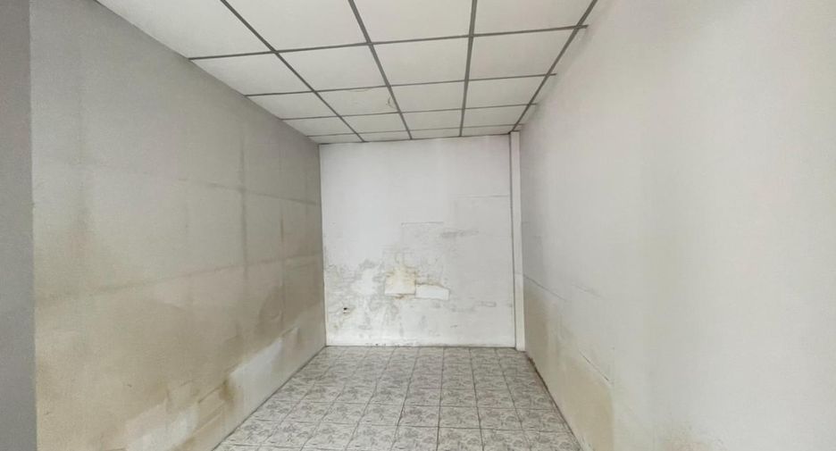 For sale 6 bedrooms retail Space in Bang Lamung, Chonburi