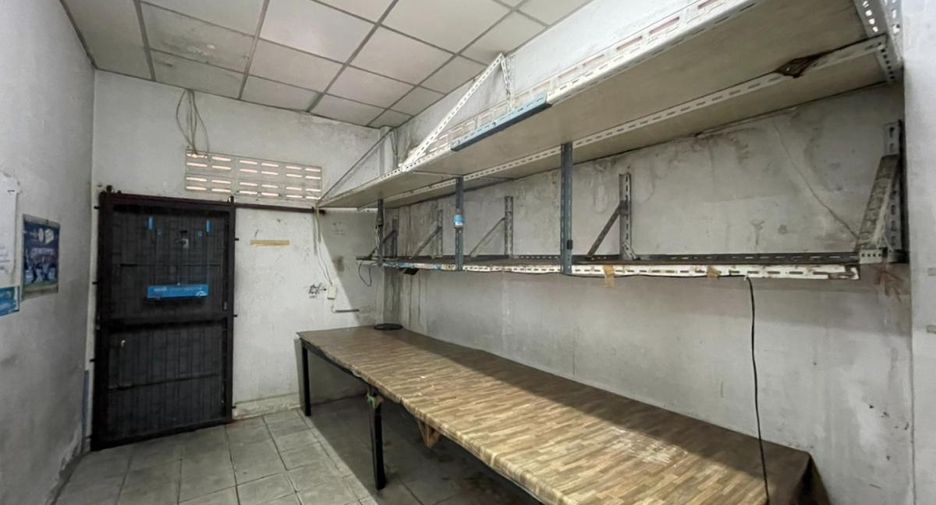 For sale 6 bedrooms retail Space in Bang Lamung, Chonburi