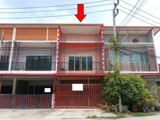 Reihenhaus zum Kauf mit 2 Zimmer in Mueang Rayong, Rayong