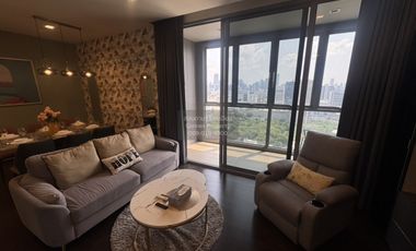For rent 3 bedrooms condo in Pathum Wan, Bangkok