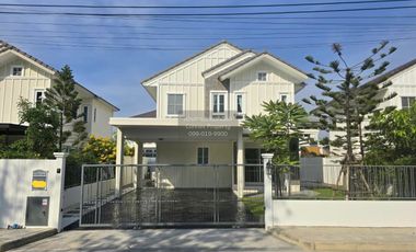 Casa en alquiler de 3 habitaciones en Bang Phli, Samut Prakan