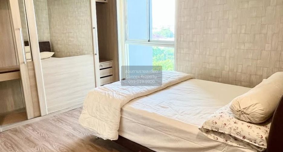 For rent 2 bedrooms condo in Din Daeng, Bangkok
