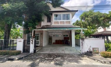 For rent 4 bedrooms house in Mueang Samut Prakan, Samut Prakan