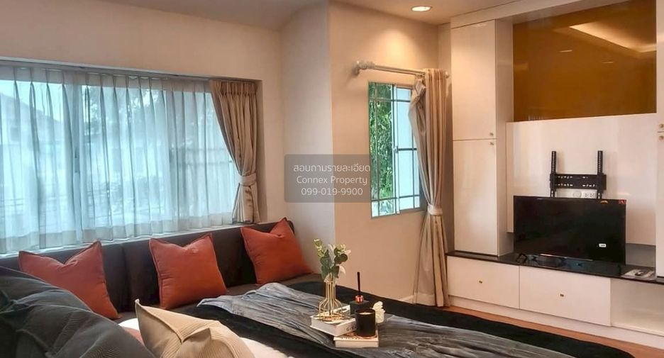 For rent 4 bedrooms house in Mueang Samut Prakan, Samut Prakan