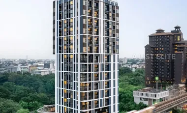 For sale 2 bedrooms condo in Phra Khanong, Bangkok