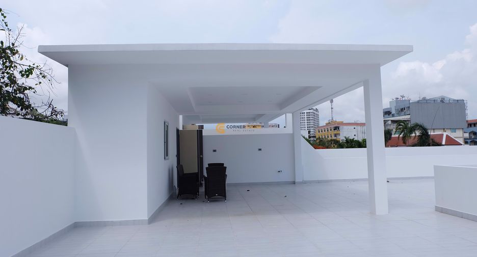 For sale 6 bedrooms house in Bang Lamung, Chonburi