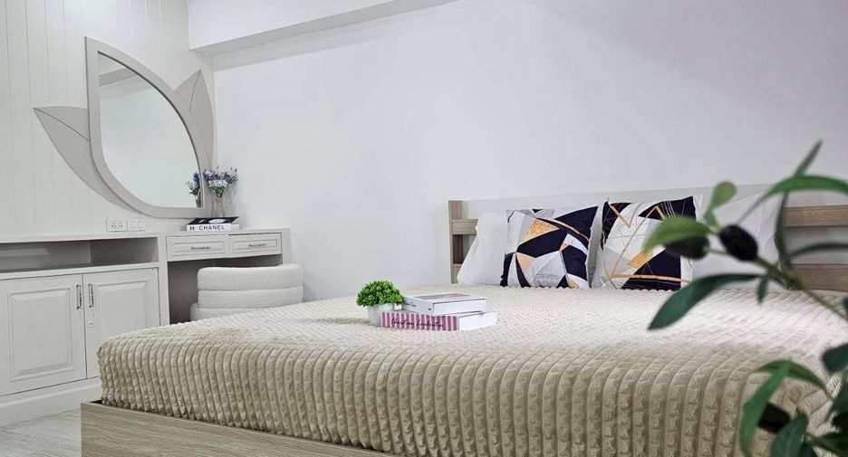 For sale 1 bed condo in Mueang Phuket, Phuket