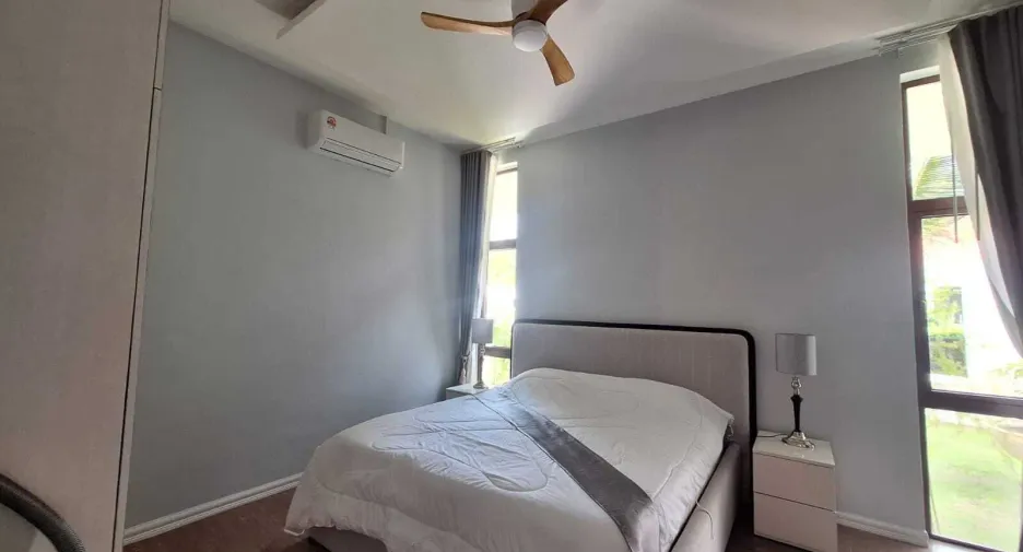 For rent 4 bedrooms villa in Hua Hin, Prachuap Khiri Khan