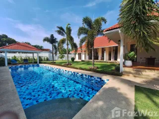 For rent 4 bedrooms villa in Hua Hin, Prachuap Khiri Khan