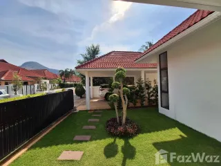 For rent 4 bedrooms villa in Hua Hin, Prachuap Khiri Khan