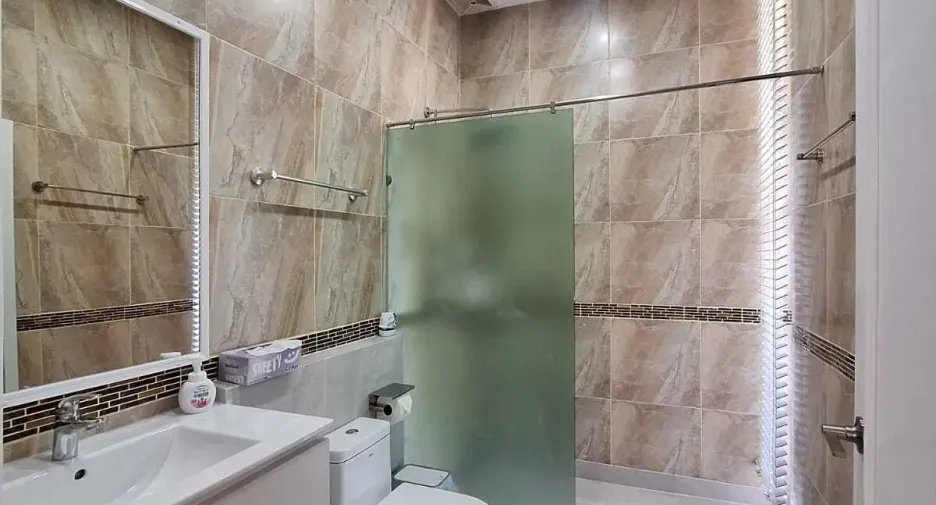For rent 4 bedrooms villa in Hua Hin, Prachuap Khiri Khan
