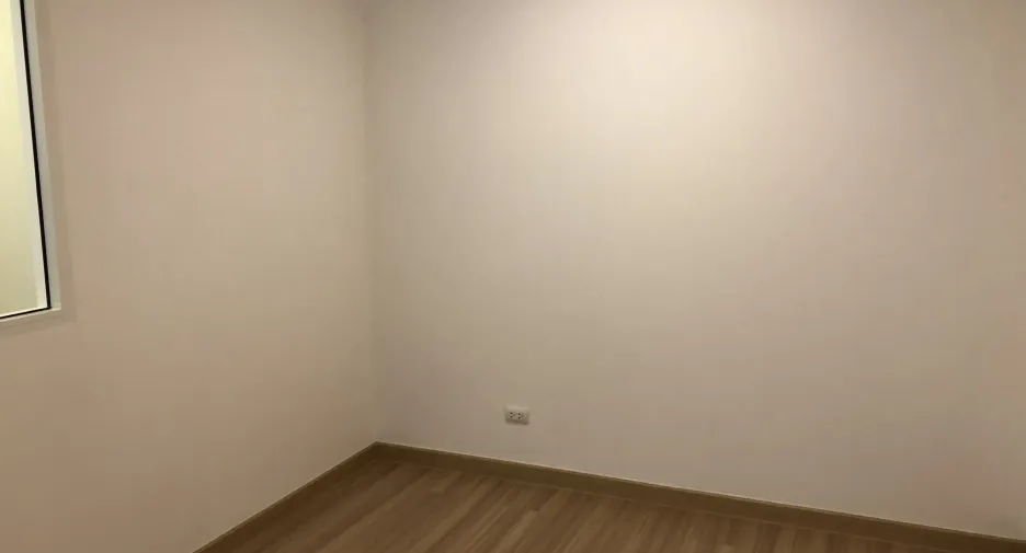 For sale 1 bed condo in Bang Phlat, Bangkok