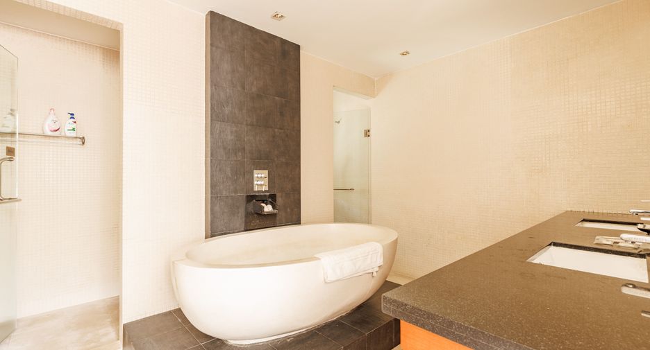 For rent 3 bedrooms villa in Thalang, Phuket