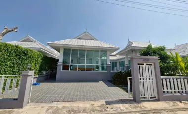 For rent 4 bedrooms villa in Hua Hin, Prachuap Khiri Khan