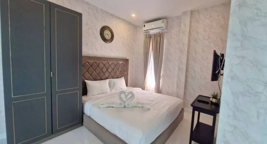 For rent 4 bedrooms villa in Hua Hin, Prachuap Khiri Khan