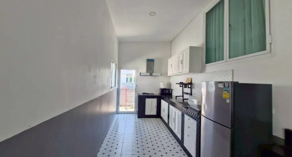 For rent 4 bedrooms villa in Hua Hin, Prachuap Khiri Khan
