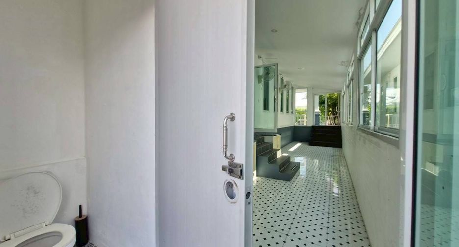 For rent 3 bedrooms villa in Hua Hin, Prachuap Khiri Khan
