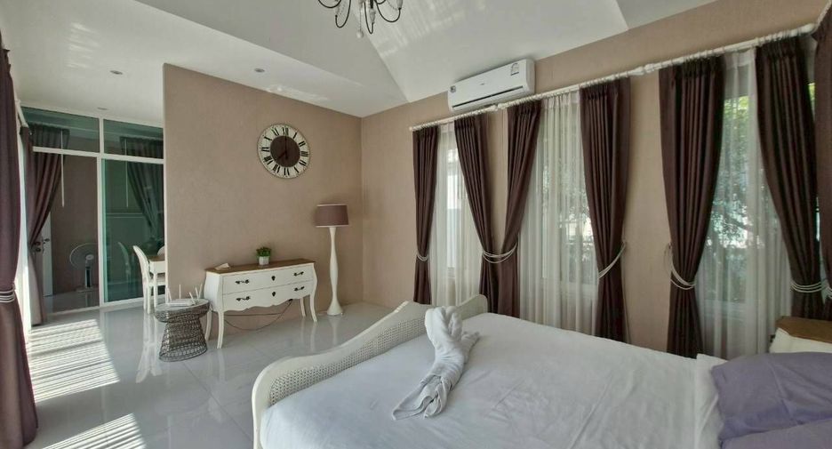For rent 3 bedrooms villa in Hua Hin, Prachuap Khiri Khan