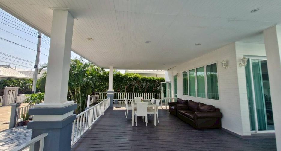 For rent 3 bedrooms villa in Hua Hin, Prachuap Khiri Khan