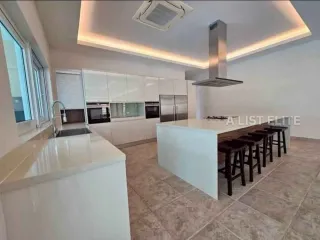 À louer 5 chambres maison à Bang Lamung, Chonburi