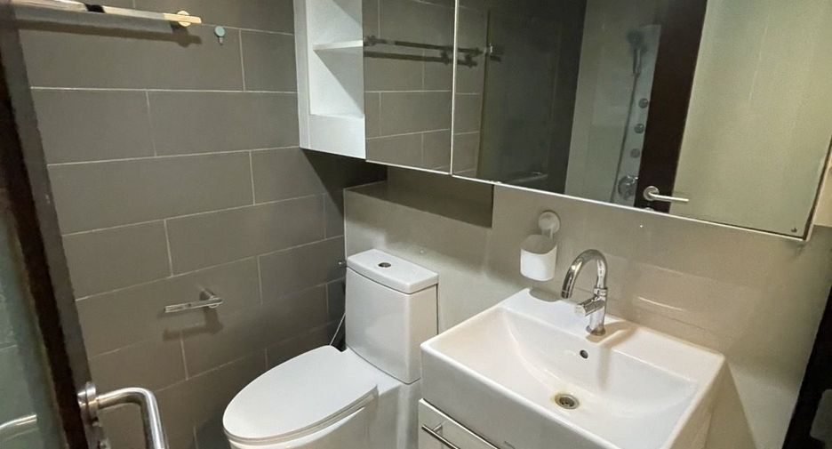 Wohnung zur Miete mit 1 Zimmer in Khlong Toei, Bangkok