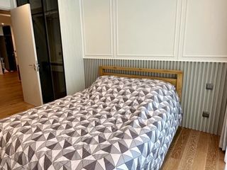 Wohnung zur Miete mit 2 Zimmer in Pathum Wan, Bangkok