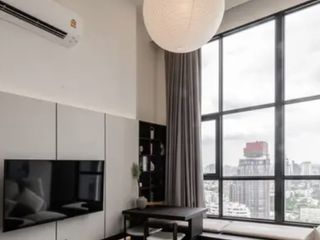 出租 和 出售 2 卧室 公寓 在 Watthana, 曼谷