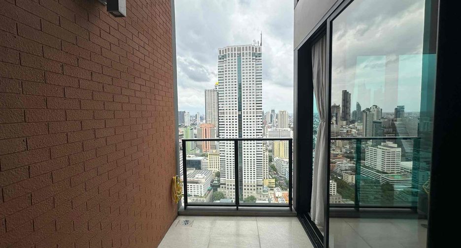 For rent 2 bedrooms condo in Sathon, Bangkok