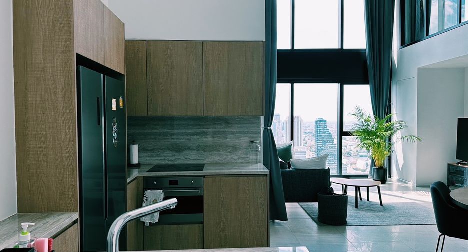 For rent 2 bedrooms condo in Sathon, Bangkok