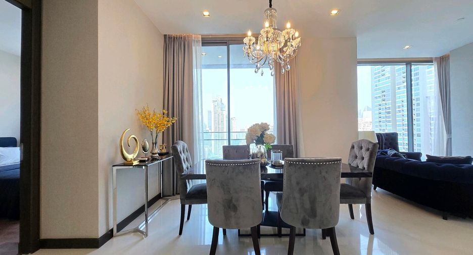Condo en alquiler de 2 habitaciones en Khlong Toei, Bangkok