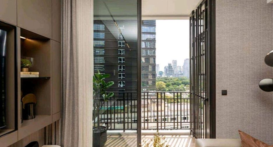 Wohnung zur Miete mit 2 Zimmer in Pathum Wan, Bangkok