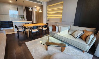À louer et à vendre 3 chambres condo à Khlong Toei, Bangkok