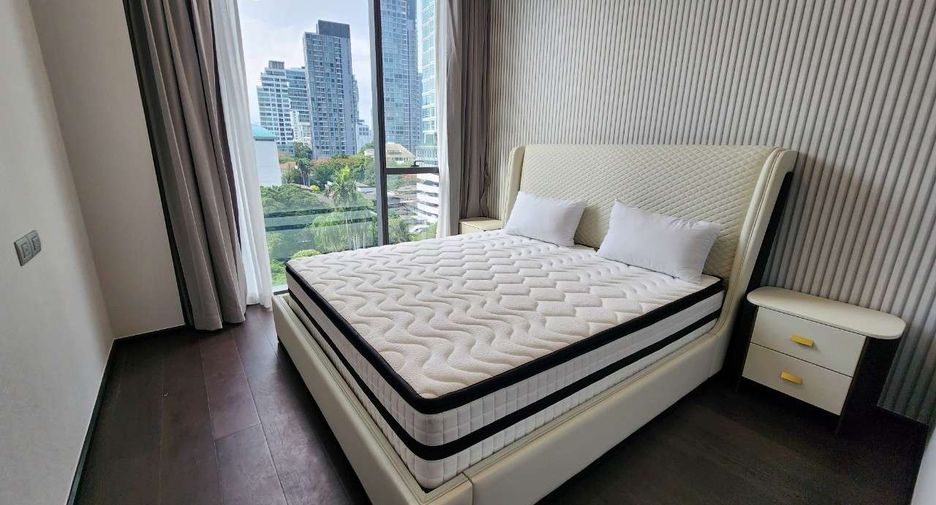 For rent 2 bedrooms condo in Khlong Toei, Bangkok