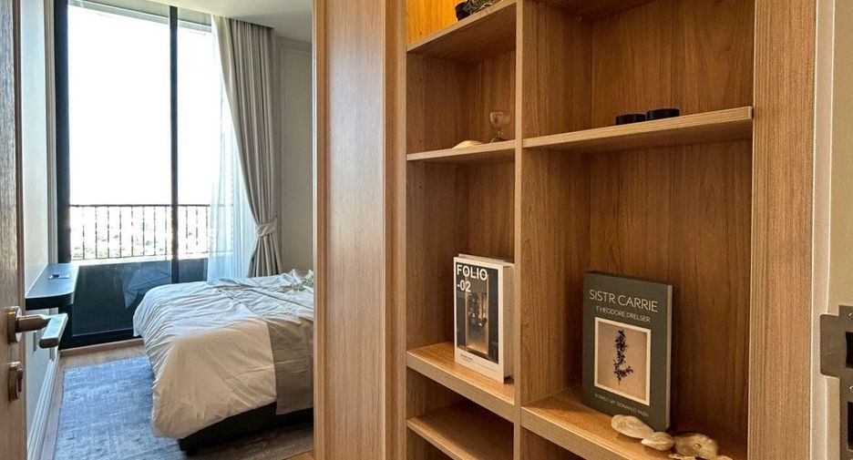 For rent 2 bedrooms condo in Watthana, Bangkok
