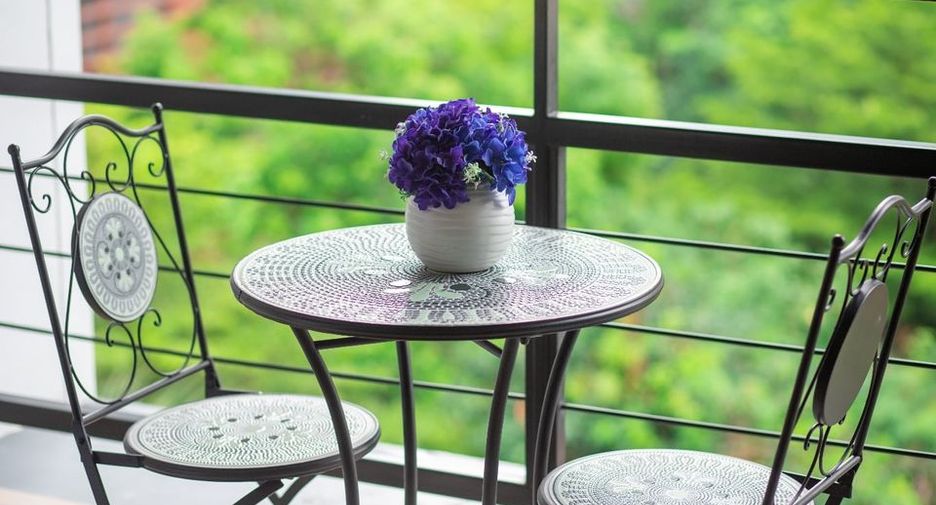 For rent 2 bedrooms condo in Khlong Toei, Bangkok