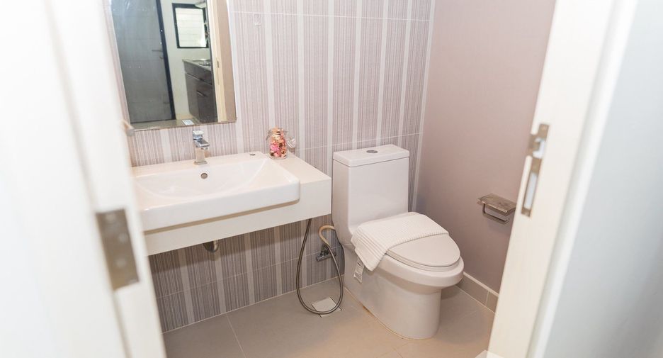 For rent 3 bedrooms house in Bang Phli, Samut Prakan