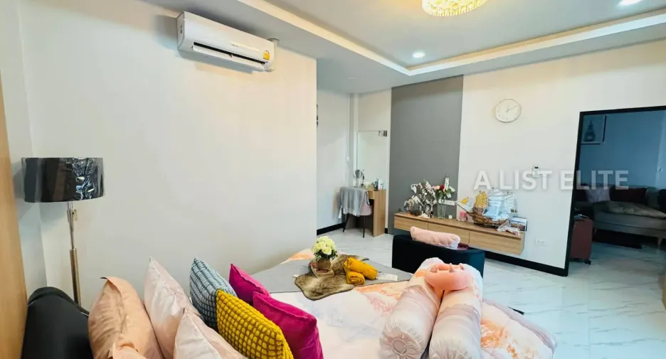 For sale 3 bedrooms house in Bang Lamung, Chonburi