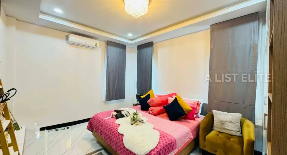 For sale 3 bedrooms house in Bang Lamung, Chonburi