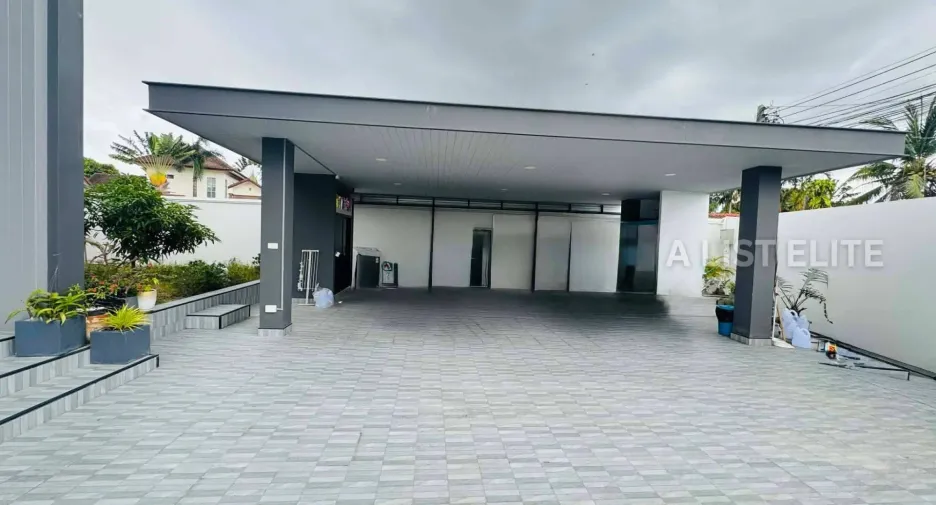 For sale 3 bedrooms house in Bang Lamung, Chonburi
