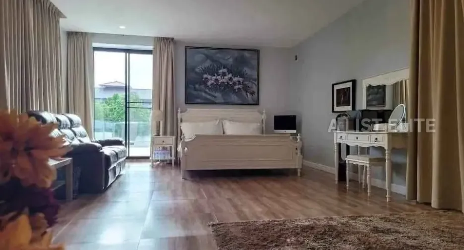 For rent 5 bedrooms house in Bang Lamung, Chonburi