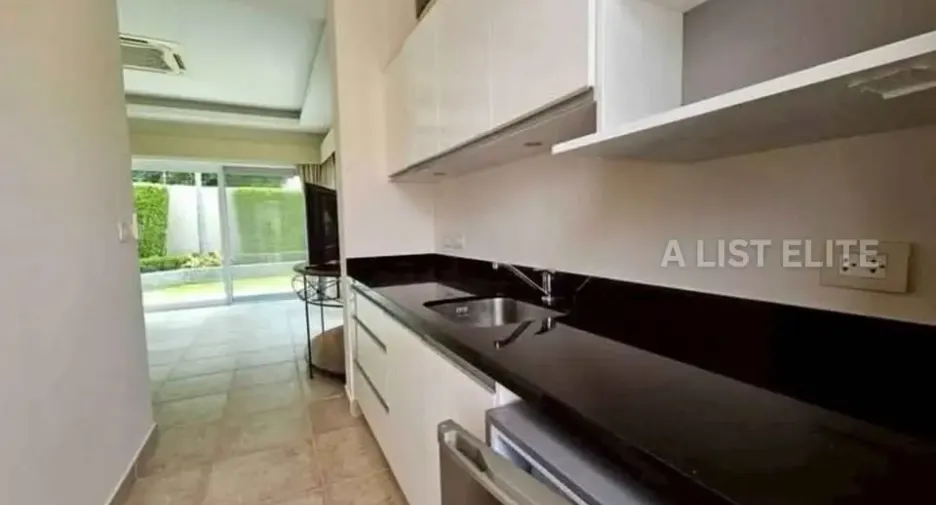 For rent 5 bedrooms house in Bang Lamung, Chonburi
