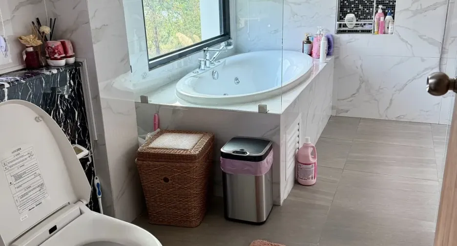 Villa zum Kauf mit 4 Zimmer in San Sai, Chiang Mai