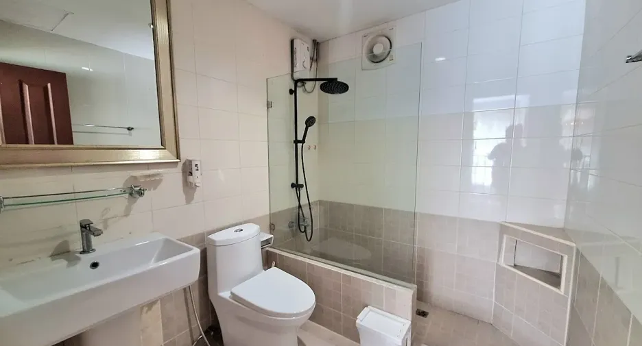For rent 5 bedrooms house in Hua Hin, Prachuap Khiri Khan